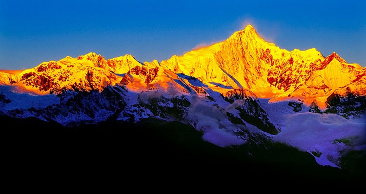 Meili Snow Mountains