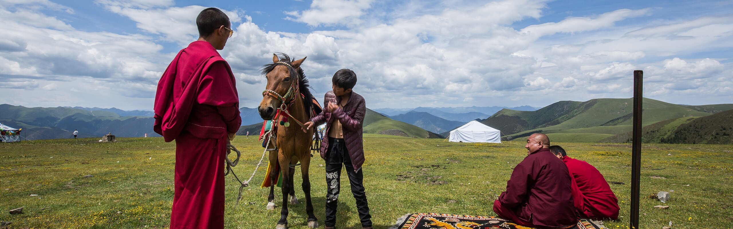 How to Deal with Altitude Sickness in Tibet
