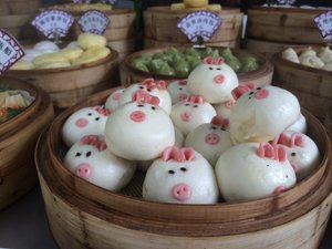 Steamed buns