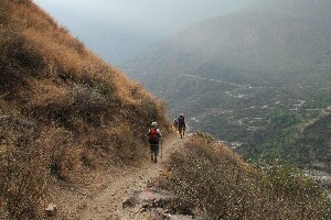 Tiger Leaping Gorge Hiking