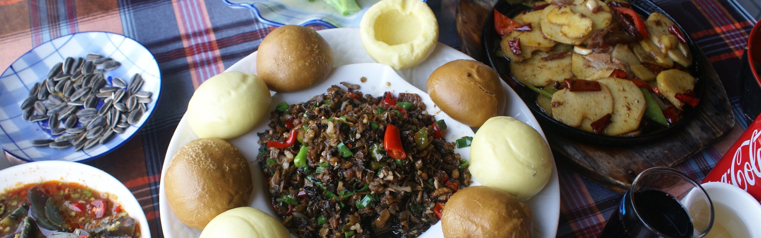 What Chinese People Eat for Lunch — The Top 10 Meals in China