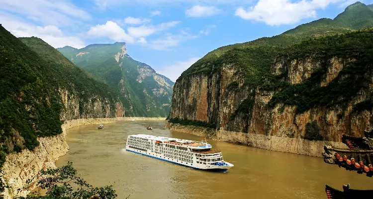 Yangtze River gorge