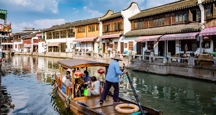 Relax on a little boat in the water town