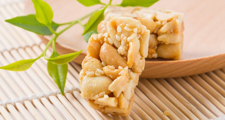Peanut brittle