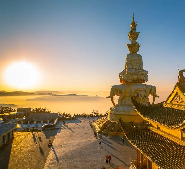 5-Day Chengdu, Leshan and Mount. Emei Tour