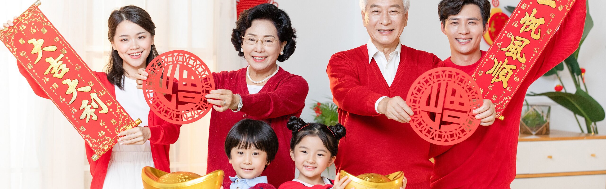 Chinese New Year Clothes: What to Wear and When to Wear
