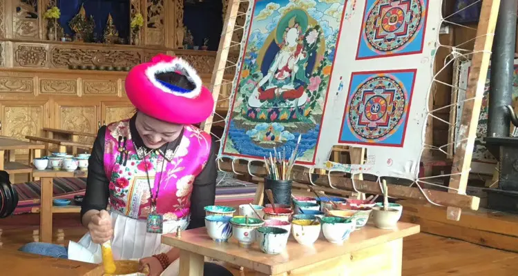 learn with a Tibetan Thangka artist