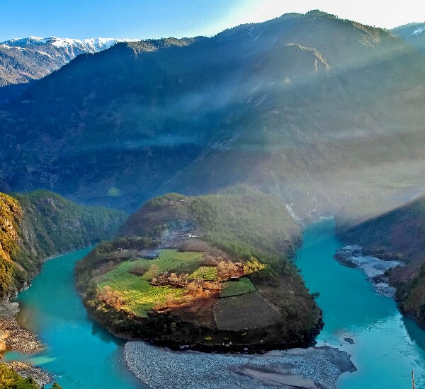 8-Day Yunnan Tour of the Nu River and Tengchong