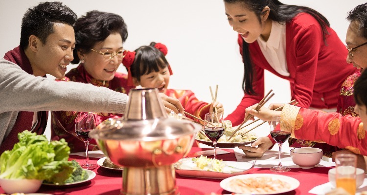 Chinese new year reunion dinner
