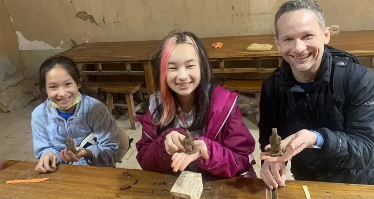 Making Clay Terracotta Warriors