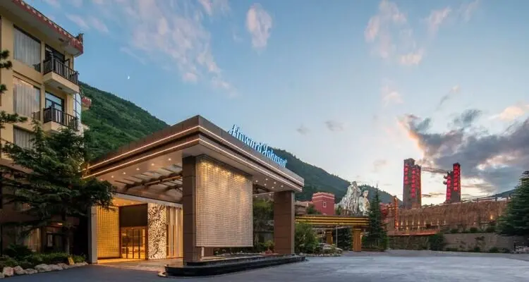 Ramada Gu'ergou Hotel
