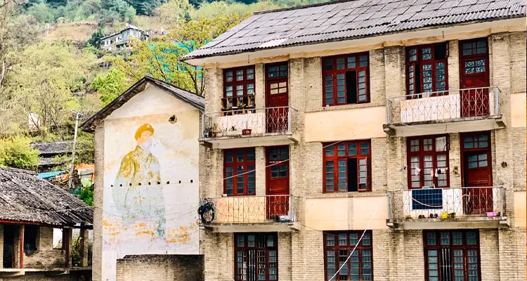 zhiziluo village